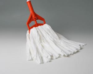 Tufted microfiber string mop